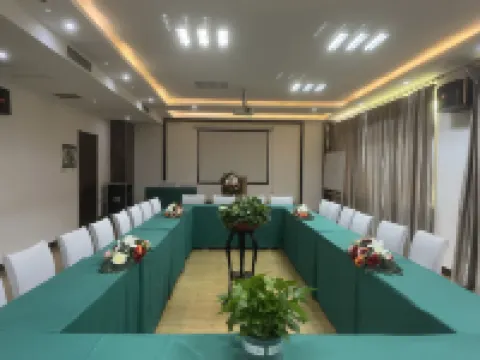 驛家365連鎖酒店（泉北大街河北省眼科醫院店）