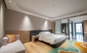 Kaiyuan Lihu Yun Song Hotel
