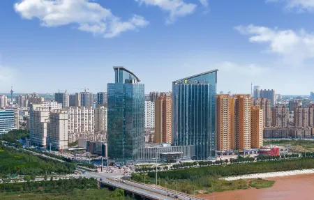 Home2 Suites by Hilton Kashi City Отели рядом с достопримечательностью «The Former Russian Consulate in 1890»