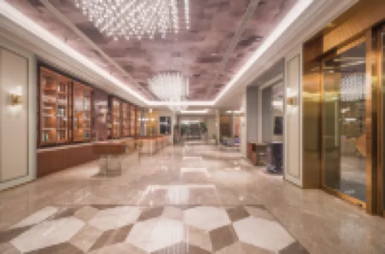 長白山高速鉄道駅二道白河Mercureホテル