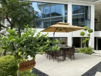 Yizhenyun · Private Hot Spring Courtyard Vacation Apartment (Jiezi Ancient Town)