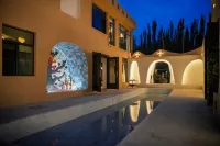 Kashi Lin Yin courtyard homestay - สระว่ายน้ำแบบอินฟินิตี้