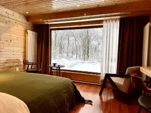 Wusuoju・Woods