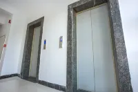 Xixi Homestay (Taoxichuan Creative Plaza) - Bãi đậu xe