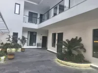 Ruili Secluded Homestay