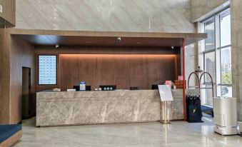 Minghe Dongyue Hotel (Zhengzhou Zhongmu Zhengkai Avenue)