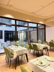 Monsoon Hotel (Hailing Island Poly Silver Beach Branch) Hotel a Yangjiang