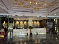 Yulong International Grand Hotel