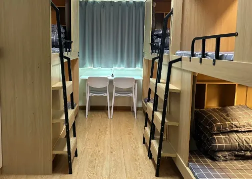 Rainbow Youth Hostel