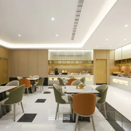 Magnotel Hotel (Changchun Railway Station People's Square)