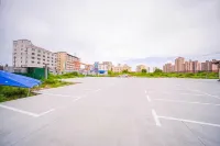 Rezen Lanmi Hotel (Huizhou Boluo Shiwan) - parking