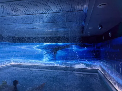 Beichuan CIoud Hot Spring HoteI Banacha Branch - Bãi đậu xe
