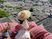 Lijiang Ancient City Meets Jiaren · White Horse Light Luxury · Snow Mountain View Homestay Hotels near Square Street