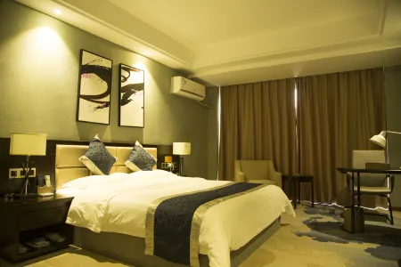 Lock Time Hotel