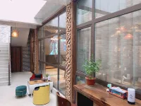 Yiyuanshu Homestay (Dalian Jinshitan)