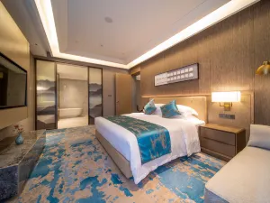 Grand Honor Hotel