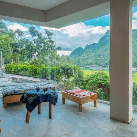 Wanfenglin Rongsu Resort&Spa