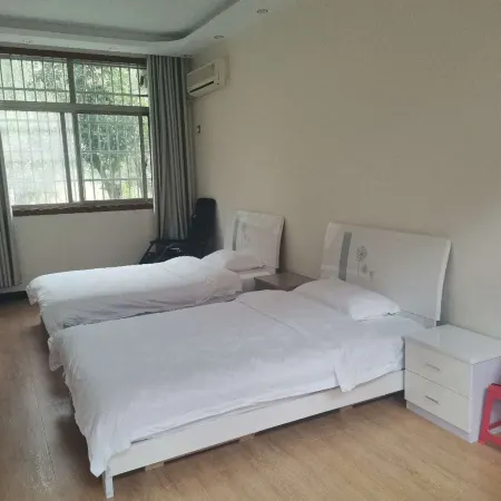 Yuelai Inn