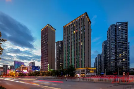 Ibis Styles Hotel (Kunming High-tech Zone Wuyue Plaza)