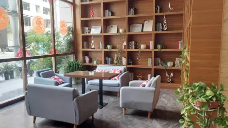 Visir hotel Отели в г. Пинтан