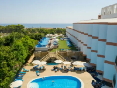 Avlida Hotel Hotels near Markideio Theatre
