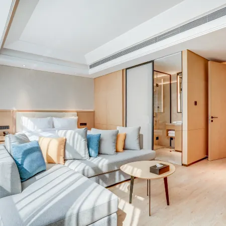 Laigu Hotel Hotels in Honghu