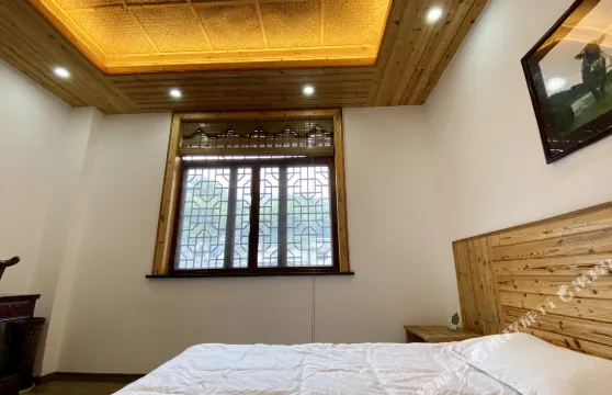 蔡源村宿（運動驛站店）