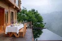 Yunhuan Mijing Hostel - breakfast