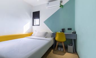 100 Inn (Zhoupu Wanda)