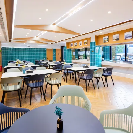 Chonpines Hotel(Tanghe Youlan Avenue Branch)
