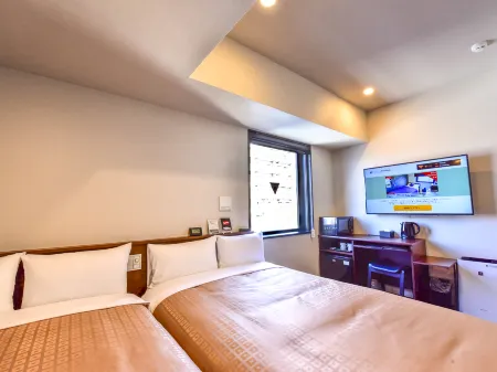 Hotel Livemax Kokura Ekimae Отели рядом с достопримечательностью «Kyu Moji Mitsui Club»