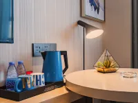 Echarm Hotel( Nanzhou Subway Station Pazhou International Convention and Exhibition Center Branch)