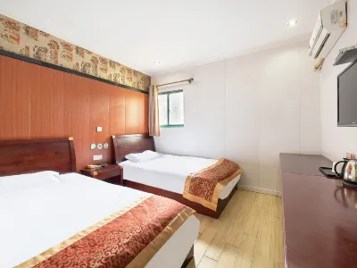 99 Preferred Hotel (Shanghai Baoshan Baoan Highway Subway Station Fishery West Road Branch) Hotel a Shanghai