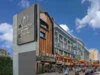 Fanbo Hotel Hotel in zona Università di Guangxi