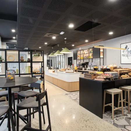 Staycity Aparthotels Frankfurt Airport Отели рядом с Аэропорт Франкфурт-на-Майне