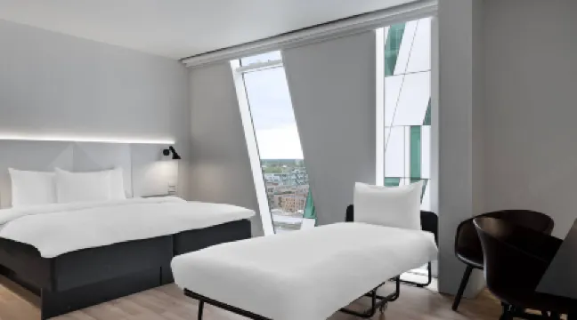 哥本哈根貝拉天空AC酒店