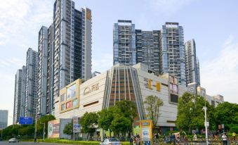 Qianhai Sands Hotel (Shenzhen Xixiang Metro Station)