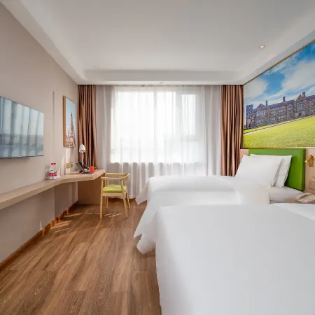 Vienna 3 Best Hotel (Huainan Fengtai Fengcheng Avenue Gymnasium Branch)