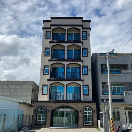 Taitung King 240Inn