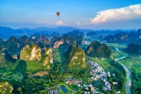 Cinch Hotel (Yingxi Fenglin Town Store) Hotels in Yingxi Corridor of Mountain Peaks