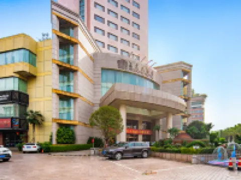 Huidong Hotel Hotels in Zigong
