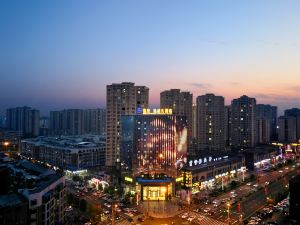 Wise Confidencen Jin Cheng Hotel