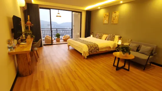 Hujingwan Homestay