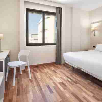 B&B Hotel Elche Rooms