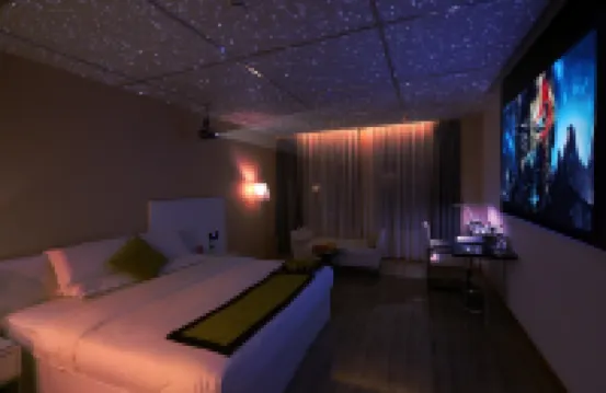 S International Hotel