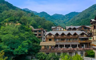 Jiuru Mountain Nomanbao Life Scene Hotel Hotels near Zhangqiu Sanwangyu Landscape Park Ticket Office