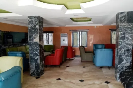 Mozida Suites Отели в г. Кано