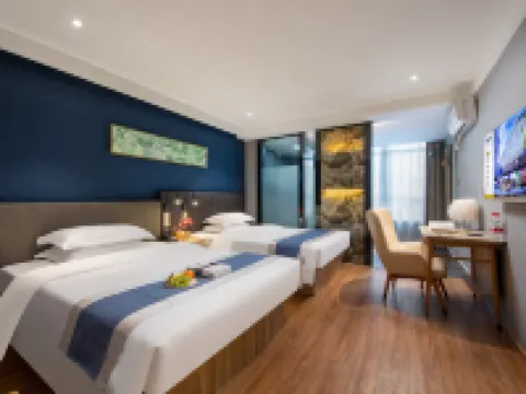 ACHOUR HOTEL (Shenzhen North Railway Station) Hotels near Shenzhenbei Railway Station