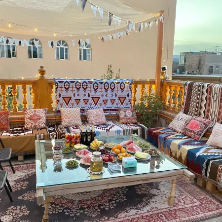 Pomegranate Flower Homestay (Kashgar Ancient City Scenic Area)