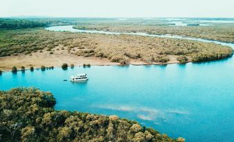 Coomera Houseboat Holidays